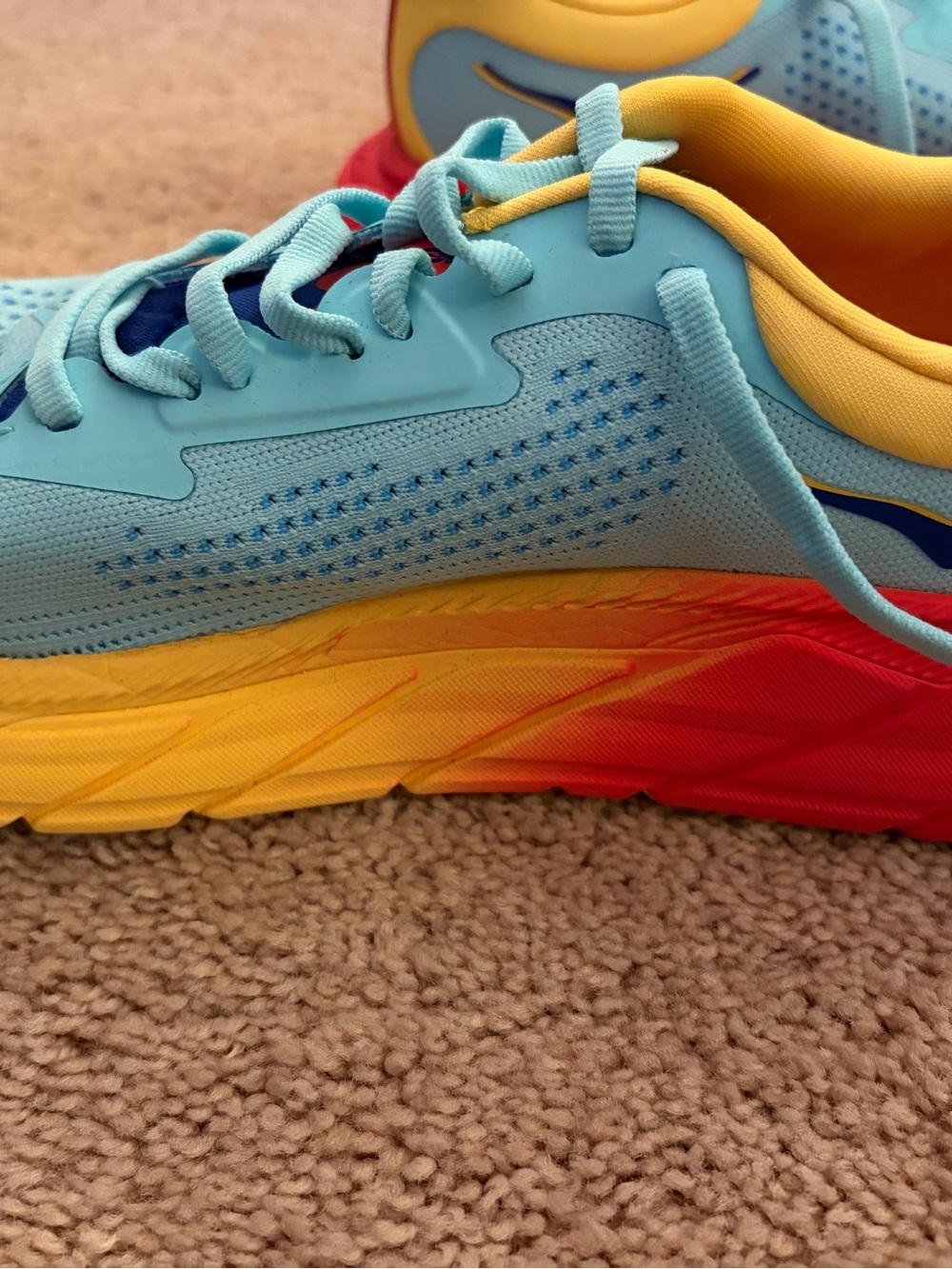 Hoka Light Blue, Yellow & Red Arahi 7 Running Shoe - Picture 10 of 13